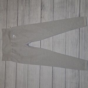 Gymshark Women's Vital Seamless Leggings Gray Size S NWOT